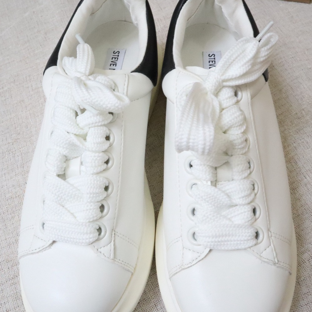 Steve Madden Glazed Chunky Platform Sneakers - Picture 5 of 15